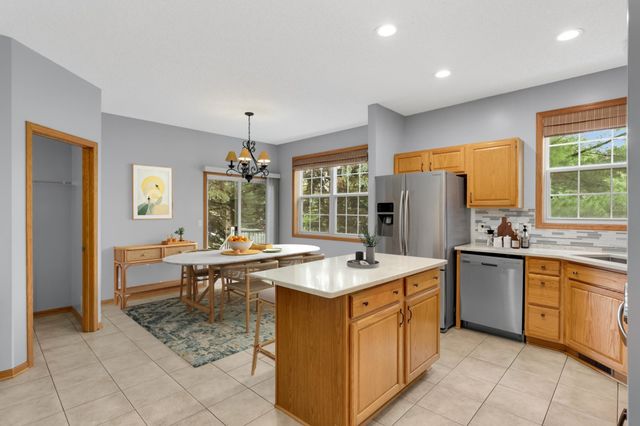 9771 Gable Drive, Eden Prairie, MN 55347