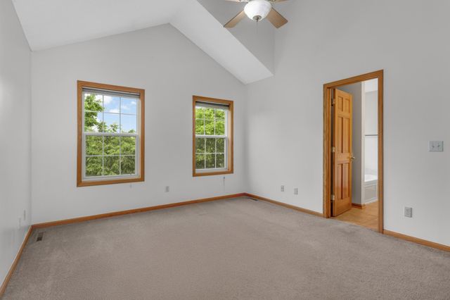 9771 Gable Drive, Eden Prairie, MN 55347