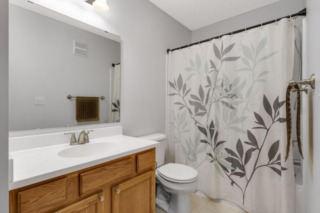 9771 Gable Drive, Eden Prairie, MN 55347