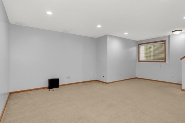9771 Gable Drive, Eden Prairie, MN 55347