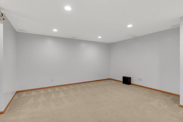9771 Gable Drive, Eden Prairie, MN 55347