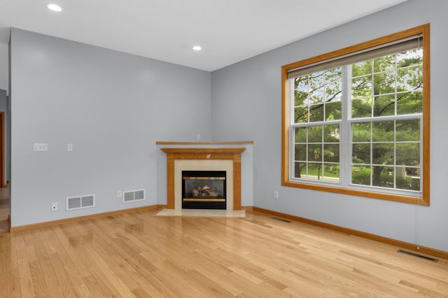 9771 Gable Drive, Eden Prairie, MN 55347