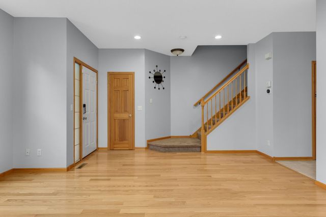 9771 Gable Drive, Eden Prairie, MN 55347