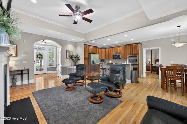 134 Wild Berry Lane, Hampstead, NC 28443