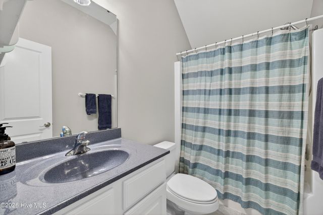 134 Wild Berry Lane, Hampstead, NC 28443