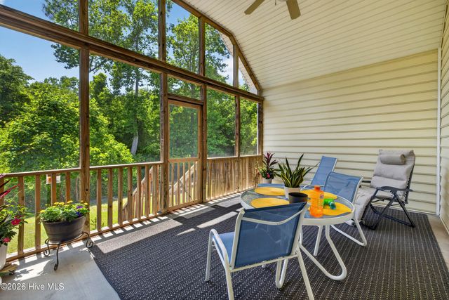 134 Wild Berry Lane, Hampstead, NC 28443
