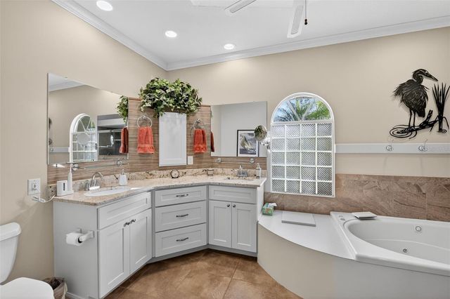 820 BAYSHORE DRIVE, Englewood, FL 34223