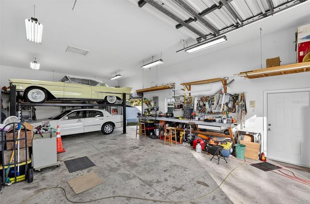 820 BAYSHORE DRIVE, Englewood, FL 34223