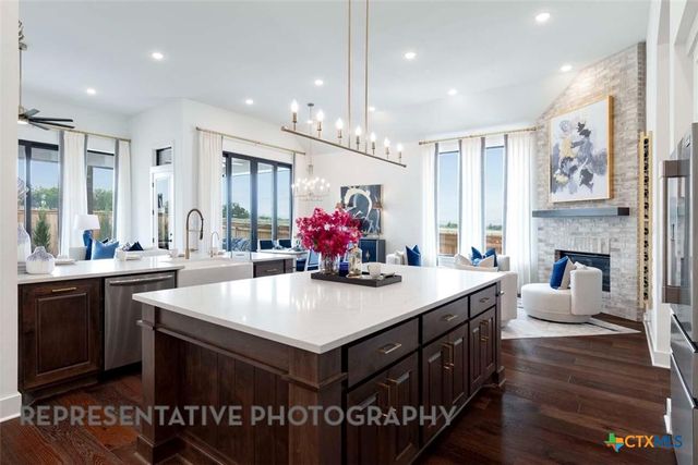 310 Cleveland Way, New Braunfels, TX 78130