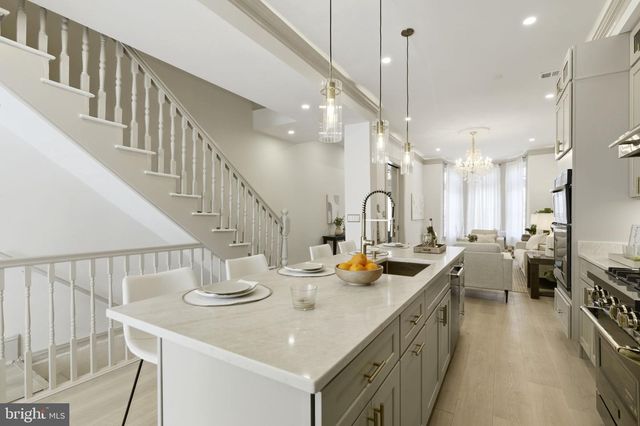 1210 T ST NW, Washington, DC 20009