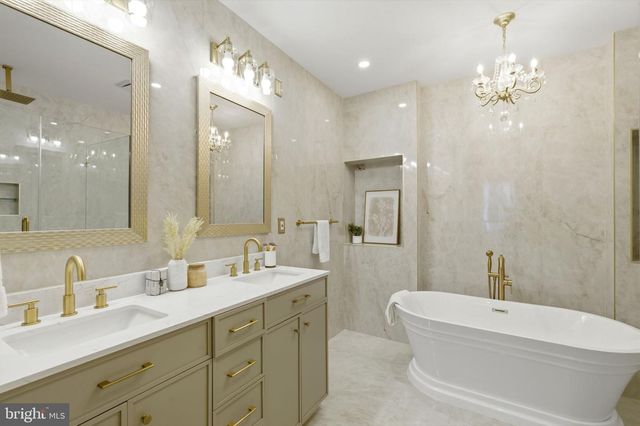 1210 T ST NW, Washington, DC 20009