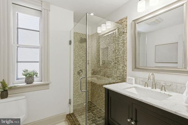 1210 T ST NW, Washington, DC 20009
