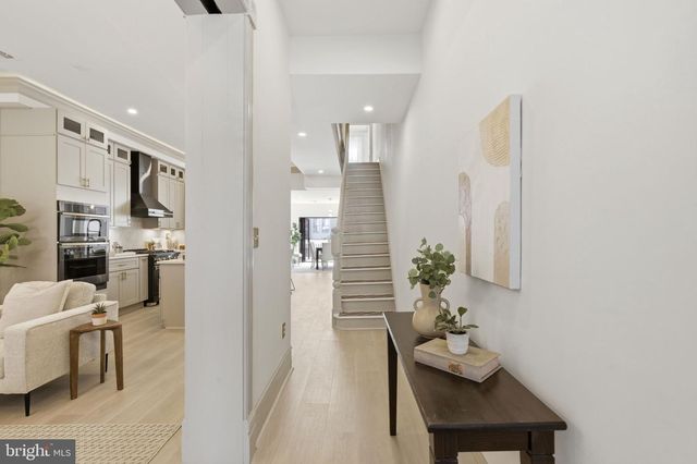 1210 T ST NW, Washington, DC 20009