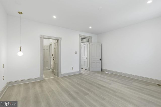 1210 T ST NW, Washington, DC 20009