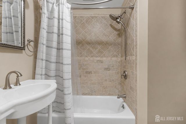 34 Chase Avenue, Avenel, NJ 07001