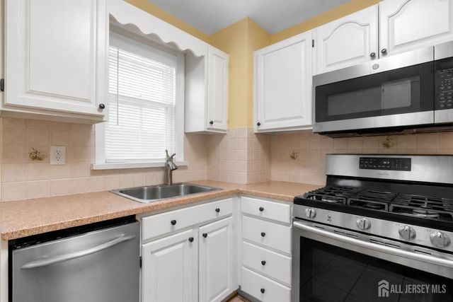 34 Chase Avenue, Avenel, NJ 07001