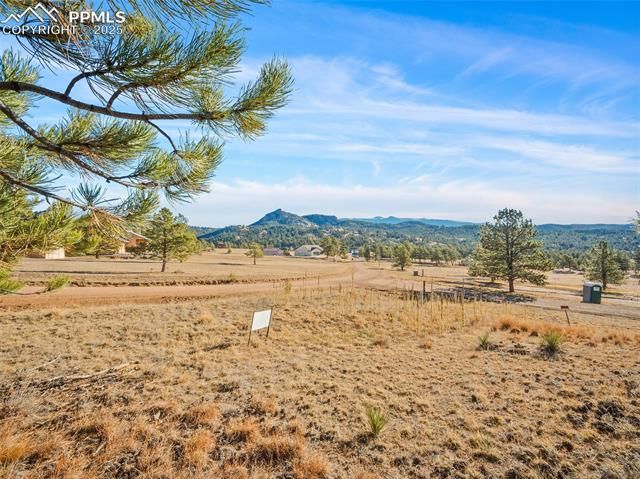 2706 Southpark Road, Florissant, CO 80816