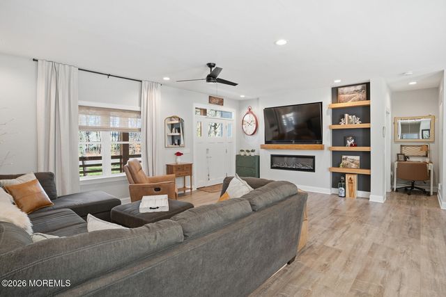 318 Frog Pond Road, Little Egg Harbor, NJ 08087