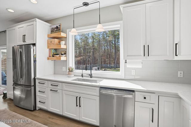318 Frog Pond Road, Little Egg Harbor, NJ 08087