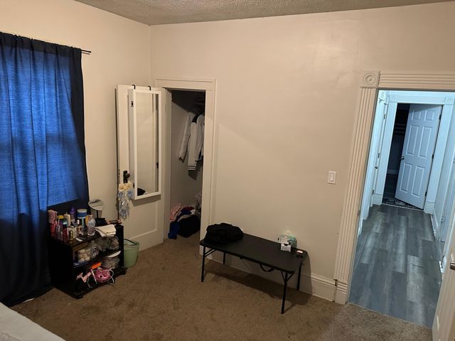 2410 Ferrant Place, Minneapolis, MN 55411