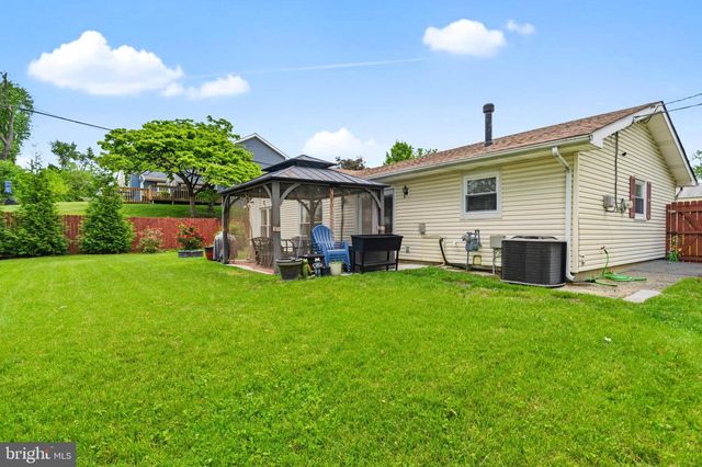 2404 KEYBERRY LN, Bowie, MD 20715