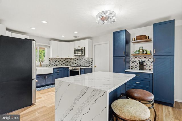 2404 KEYBERRY LN, Bowie, MD 20715