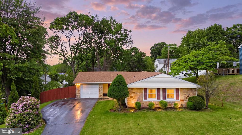 2404 KEYBERRY LN, Bowie, MD 20715