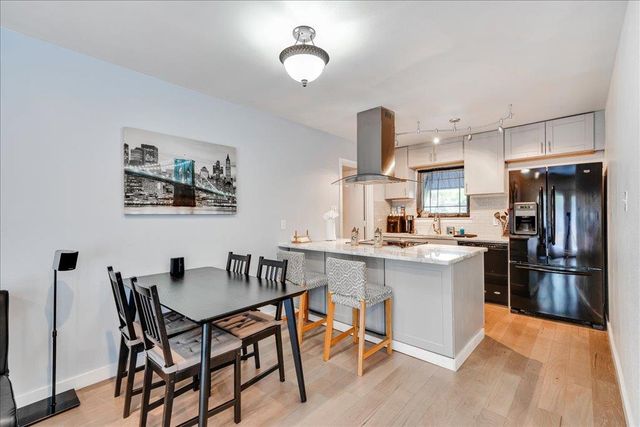 8001 Briarwood LN, Austin, TX 78757