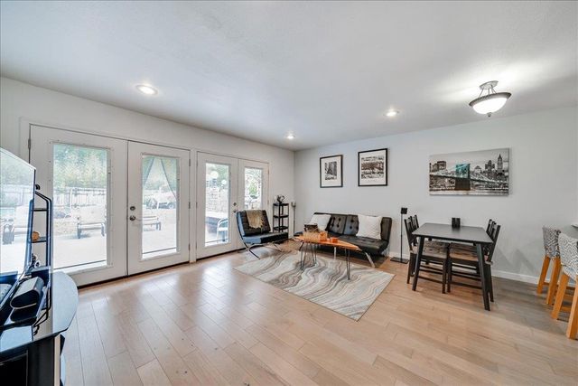 8001 Briarwood LN, Austin, TX 78757