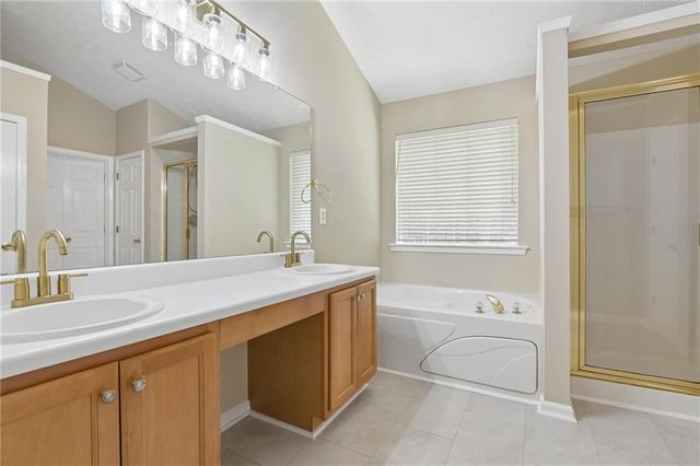 6020 Riveroak Terrace, Atlanta, GA 30349