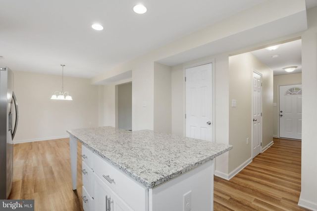 133 MOUNTAIN VIEW DR, Harpers Ferry, WV 25425