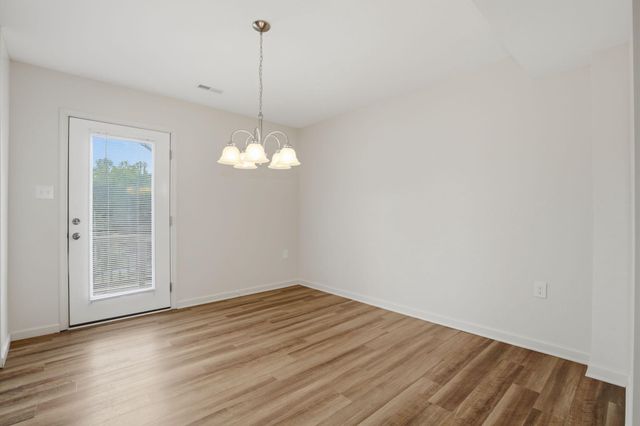 133 MOUNTAIN VIEW DR, Harpers Ferry, WV 25425