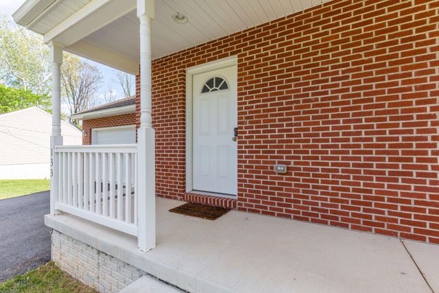 133 MOUNTAIN VIEW DR, Harpers Ferry, WV 25425