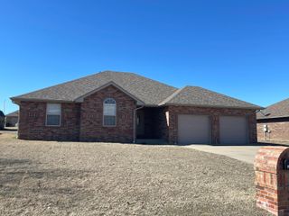 1365 South Mission Avenue, Bolivar, MO 65613