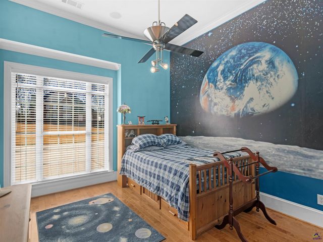 100 S Cambridge Drive, Griffin, GA 30224