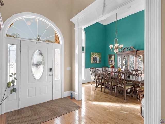 100 S Cambridge Drive, Griffin, GA 30224