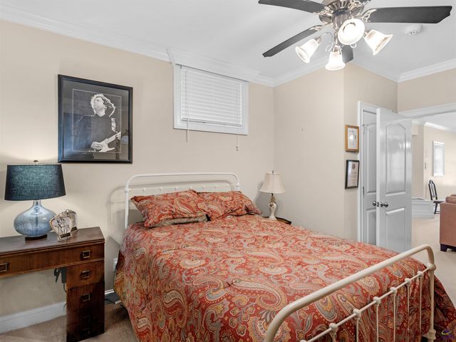 100 S Cambridge Drive, Griffin, GA 30224