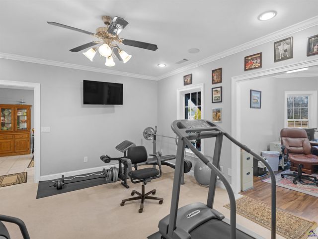 100 S Cambridge Drive, Griffin, GA 30224