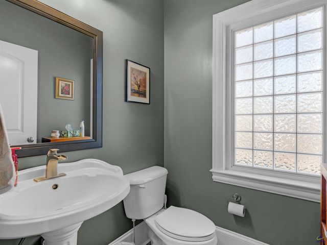 100 S Cambridge Drive, Griffin, GA 30224