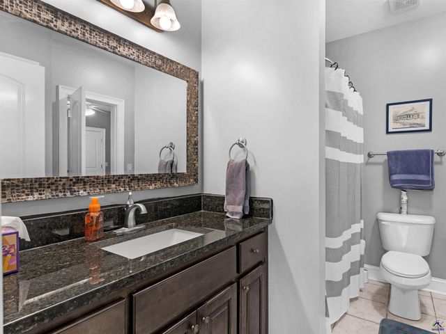 100 S Cambridge Drive, Griffin, GA 30224