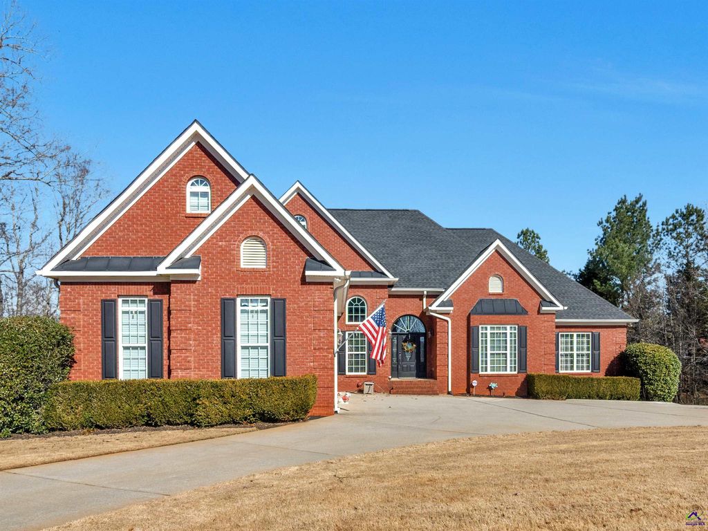 100 S Cambridge Drive, Griffin, GA 30224