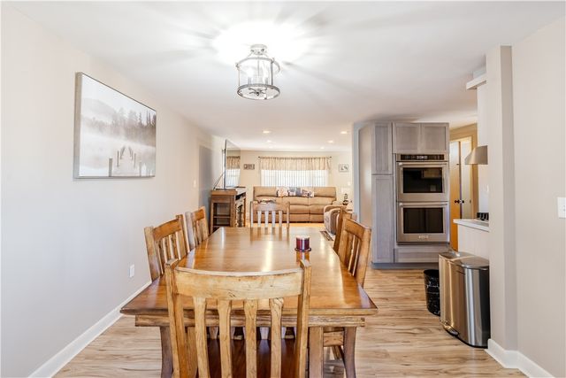 1785 W Shore Road, Warwick, RI 02889