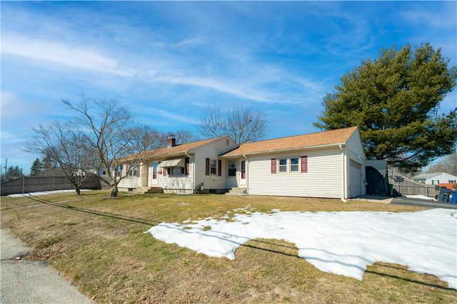 1785 W Shore Road, Warwick, RI 02889