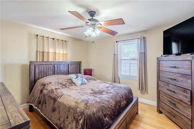 1785 W Shore Road, Warwick, RI 02889