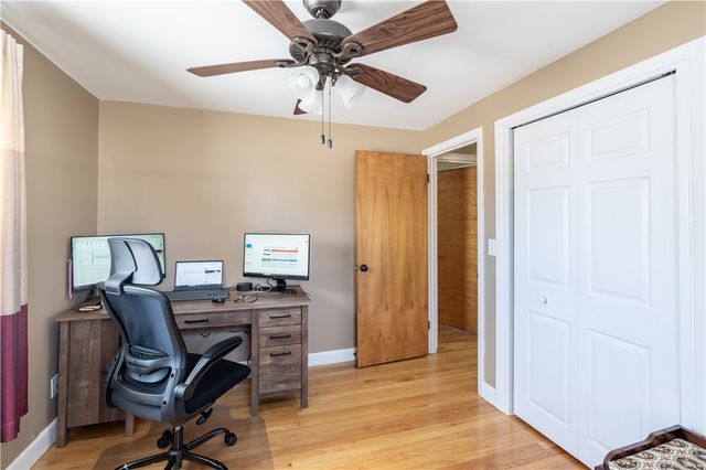 1785 W Shore Road, Warwick, RI 02889