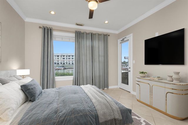 168 Paradise Point Boulevard D 104, Montgomery, TX 77356