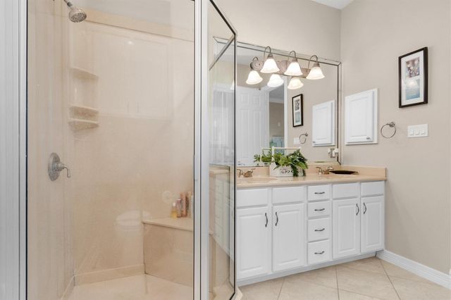 168 Paradise Point Boulevard D 104, Montgomery, TX 77356