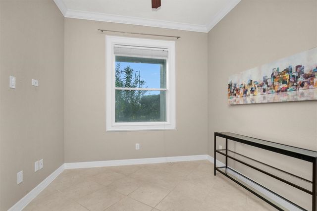 168 Paradise Point Boulevard D 104, Montgomery, TX 77356