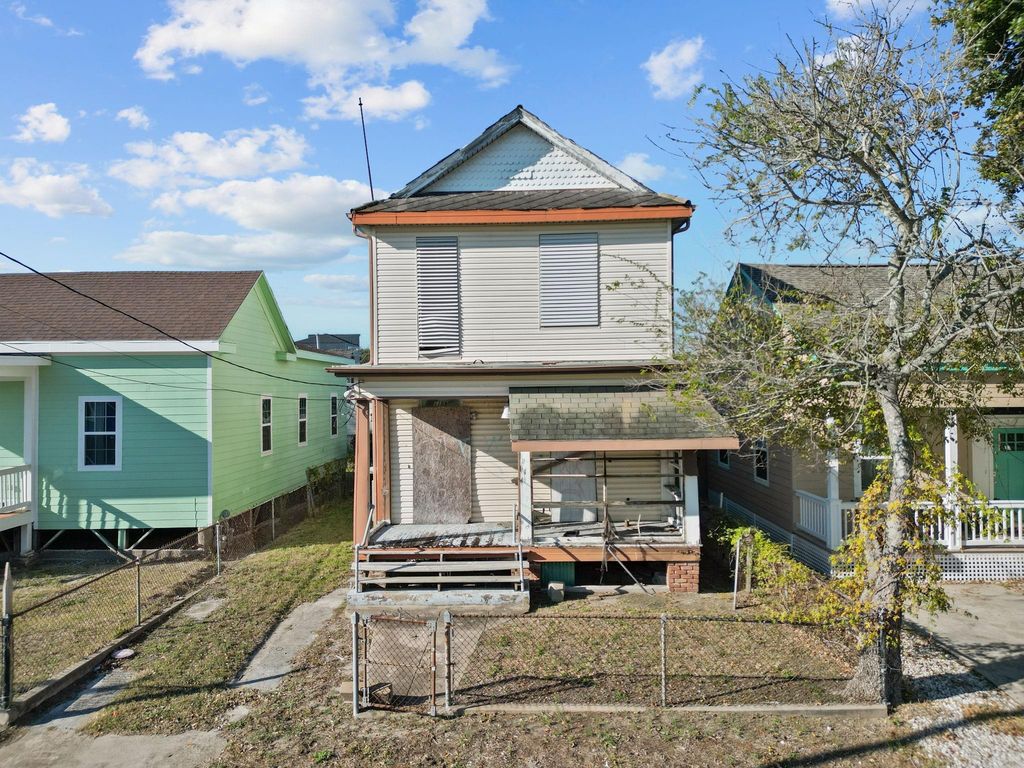 1109 29th Street, Galveston, TX 77550