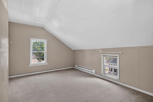 1129 W NEW YORK AVENUE, Oshkosh, WI 54901
